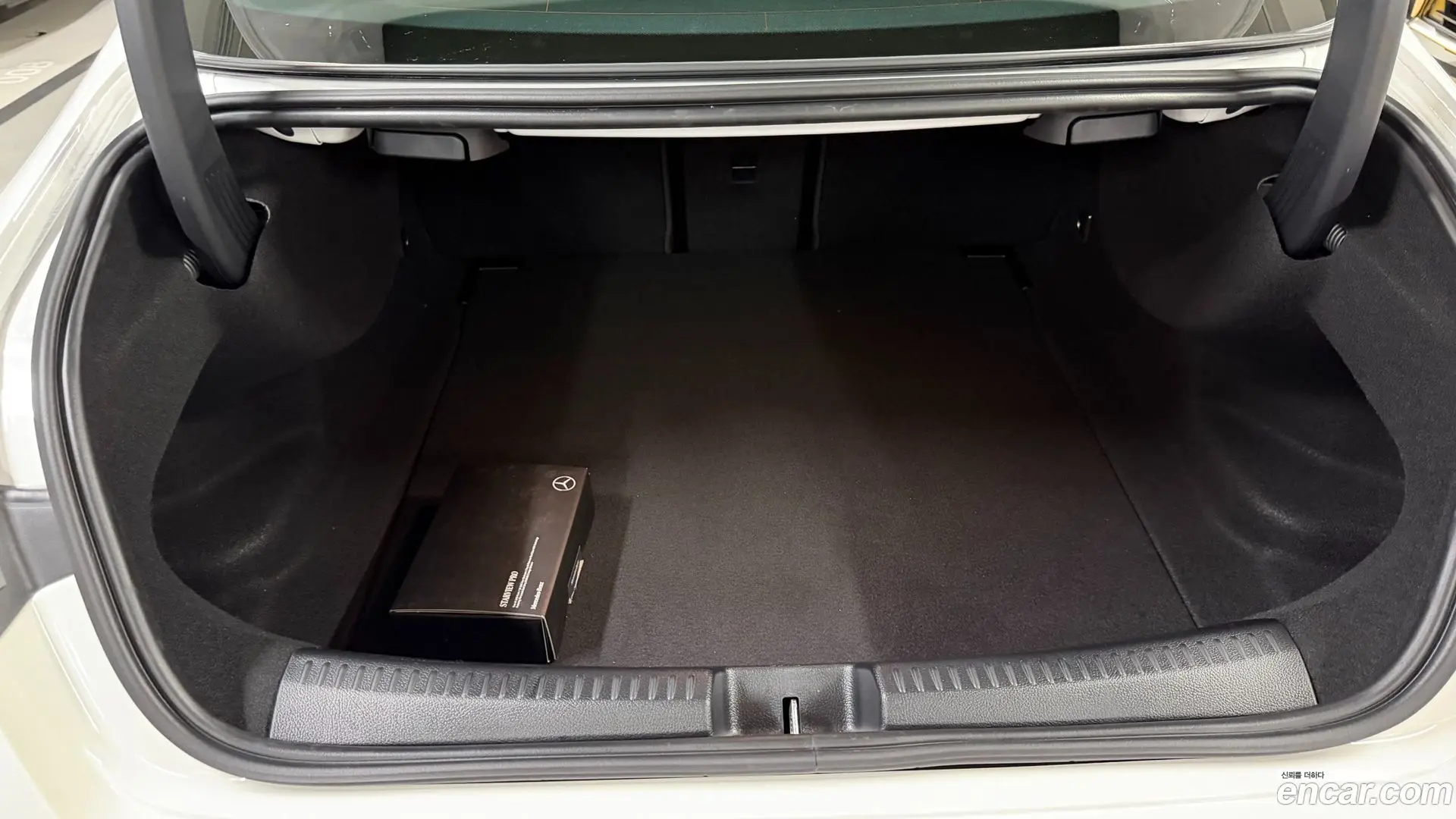 Mercedes-Benz CLA-Class CLA250 4MATIC 2023