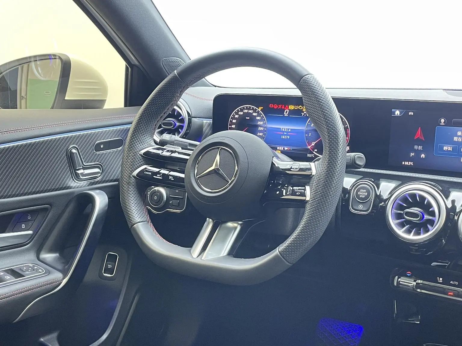 Mercedes-Benz A Class 2024 2nd Facelift A 200 L Fashion