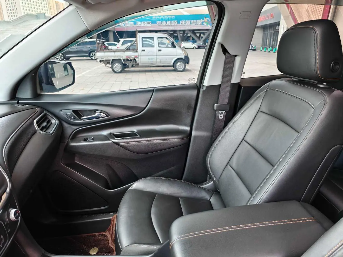 Chevrolet Equinox 2019 535T Auto China VI