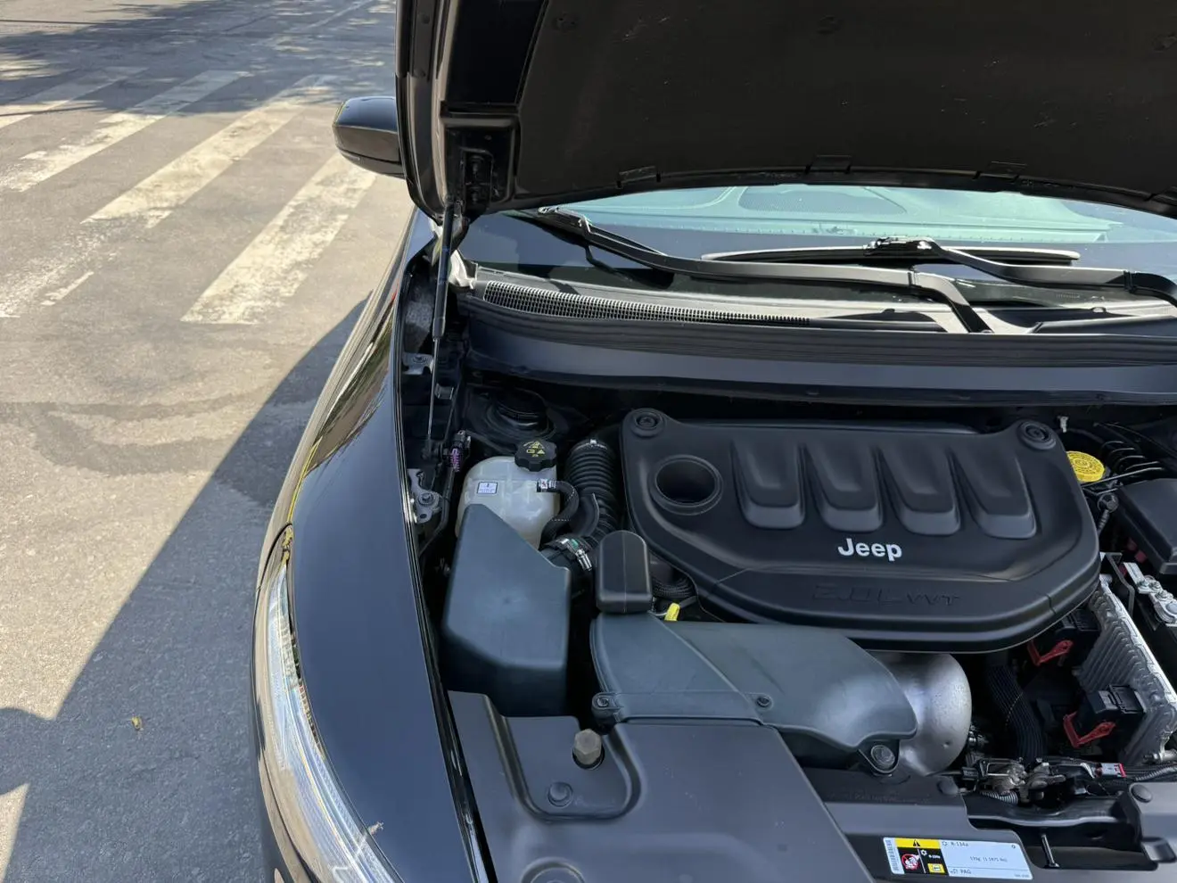 Jeep Cherokee 2020 2.0L 2WD Classic Sport