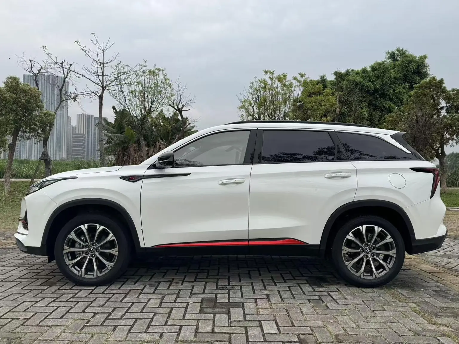 Changan CS75 PLUS 2022 2.0T Auto