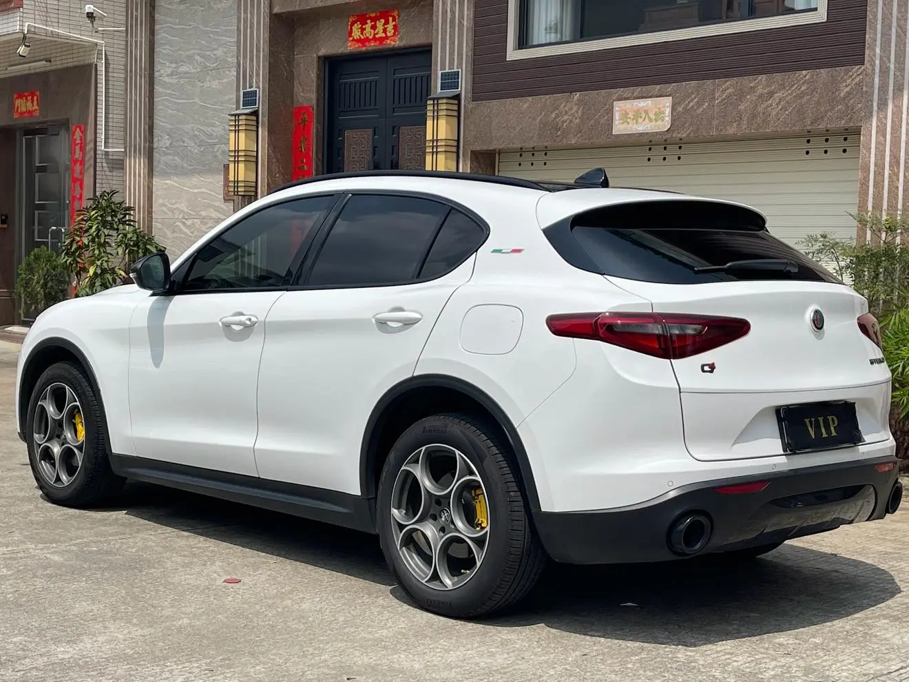Alpha Stelvio 2020 2.0T 280HP Luxury