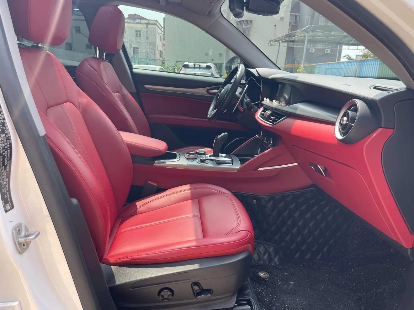 Alpha Stelvio 2020 2.0T 280HP Luxury