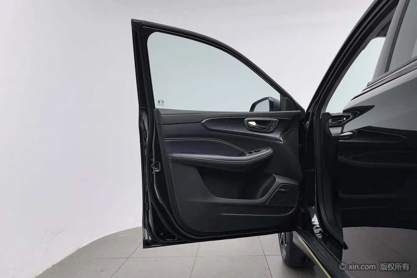 Roewe RX5 2023 PLUS 330TGI Auto Smart Enjoy