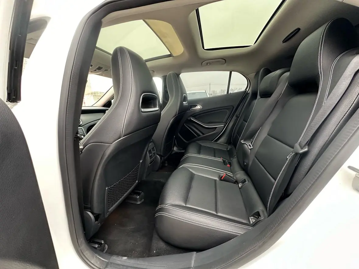 Mercedes-Benz GLA 2019 GLA 200 Dynamic