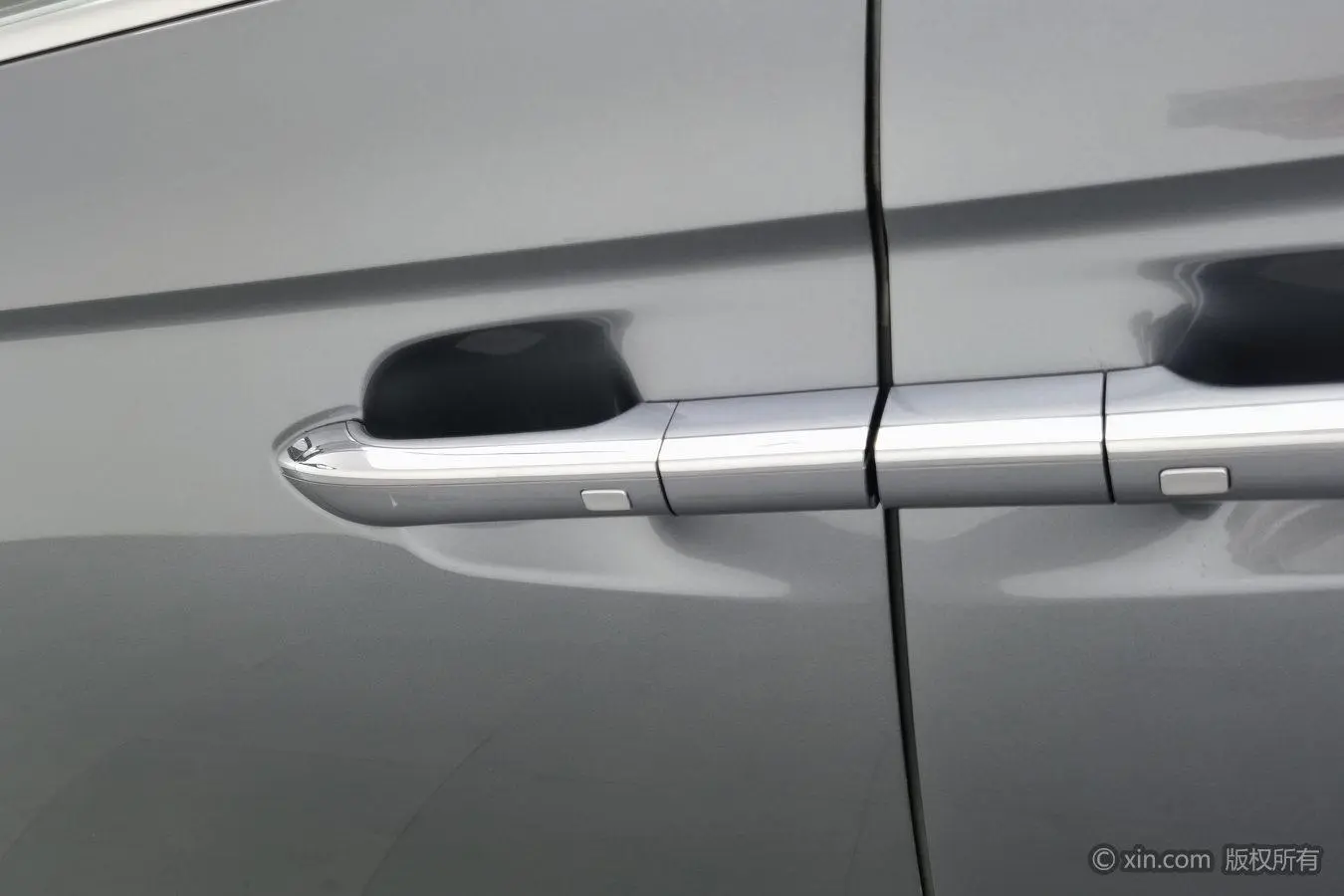 Roewe iMAX8 2022 400TGI