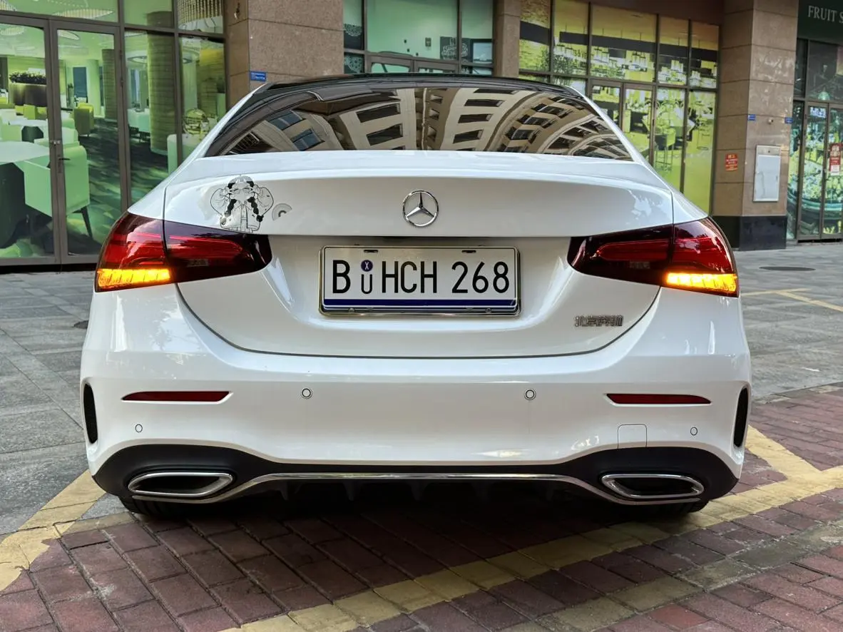 Mercedes-Benz A Class 2024 2nd Facelift A 200 L Fashion