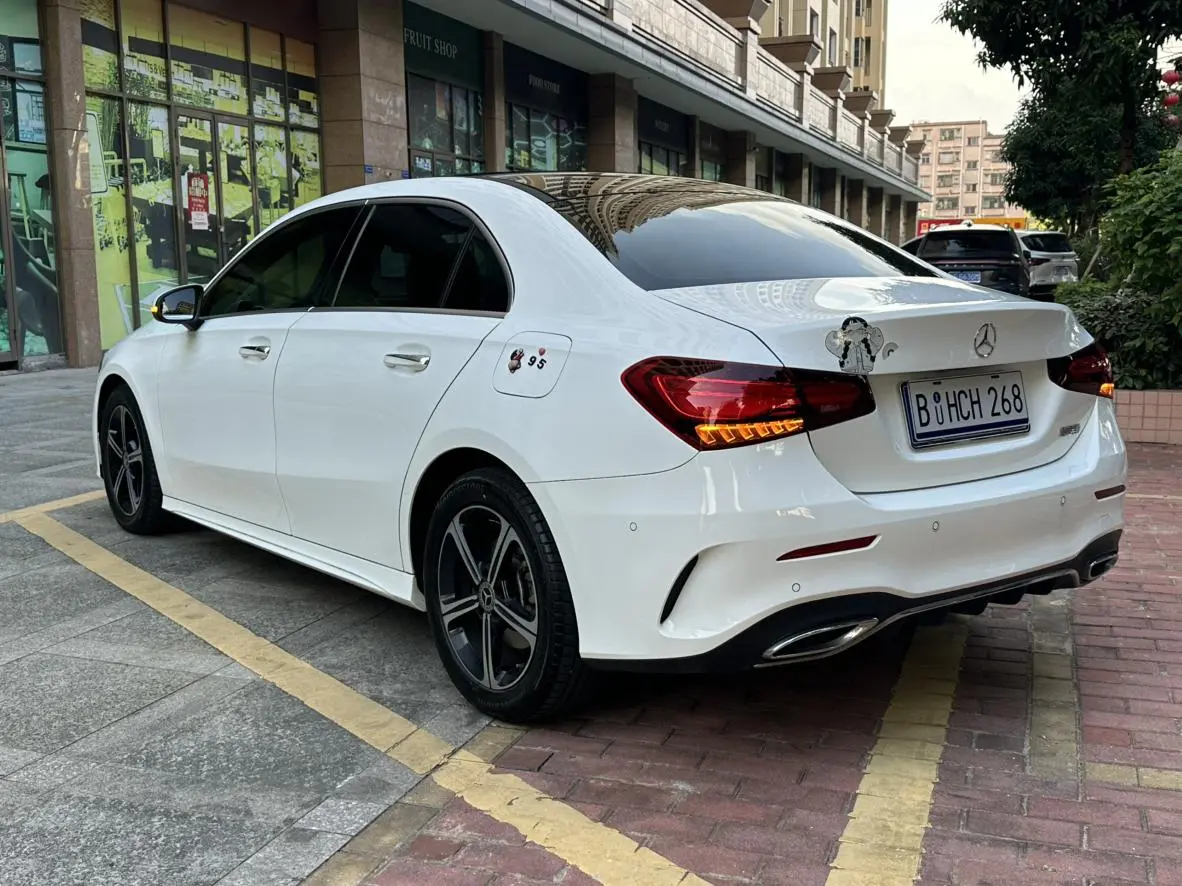 Mercedes-Benz A Class 2024 2nd Facelift A 200 L Fashion