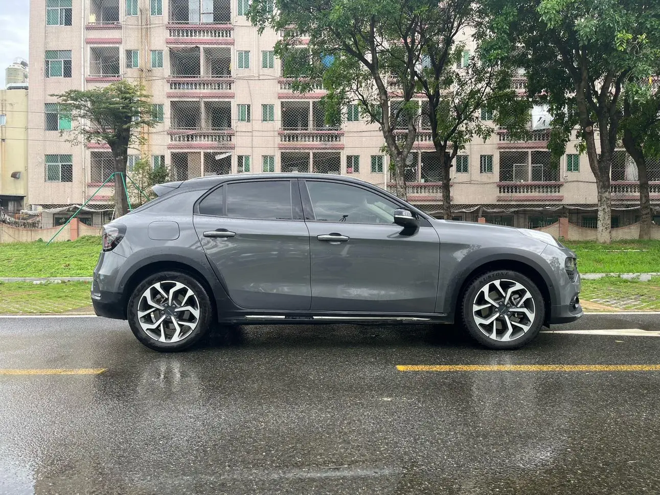 Lynk & Co 02 2018 2.0T DCT 4WD Dynamic Pro China V