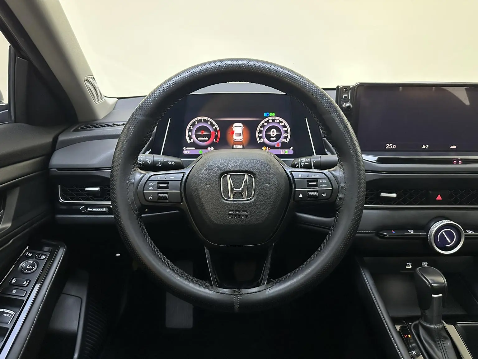 Honda Inspire 2023 260TURBO Refined