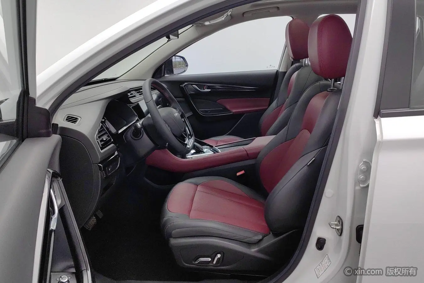 Dongfeng Aeolus AX7 2023 1.5T DCT DF41