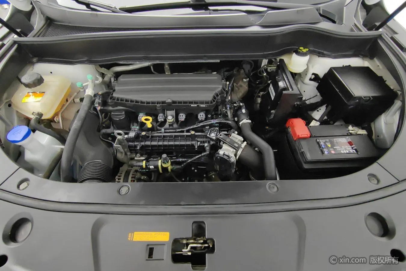 Dongfeng Aeolus AX7 2023 1.5T DCT DF41