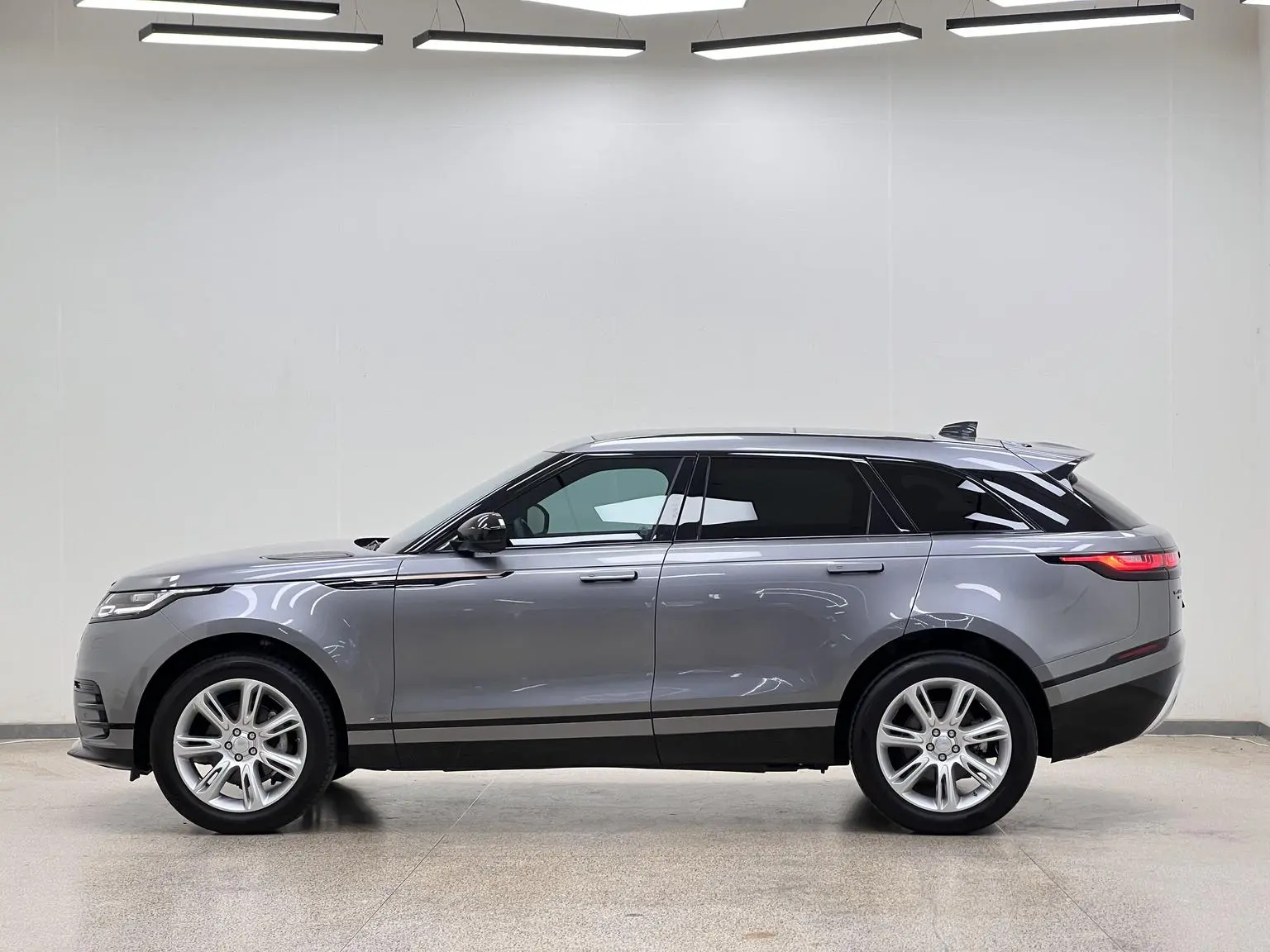 Land Rover Range Rover Star 2020 P250 R-DYNAMIC S