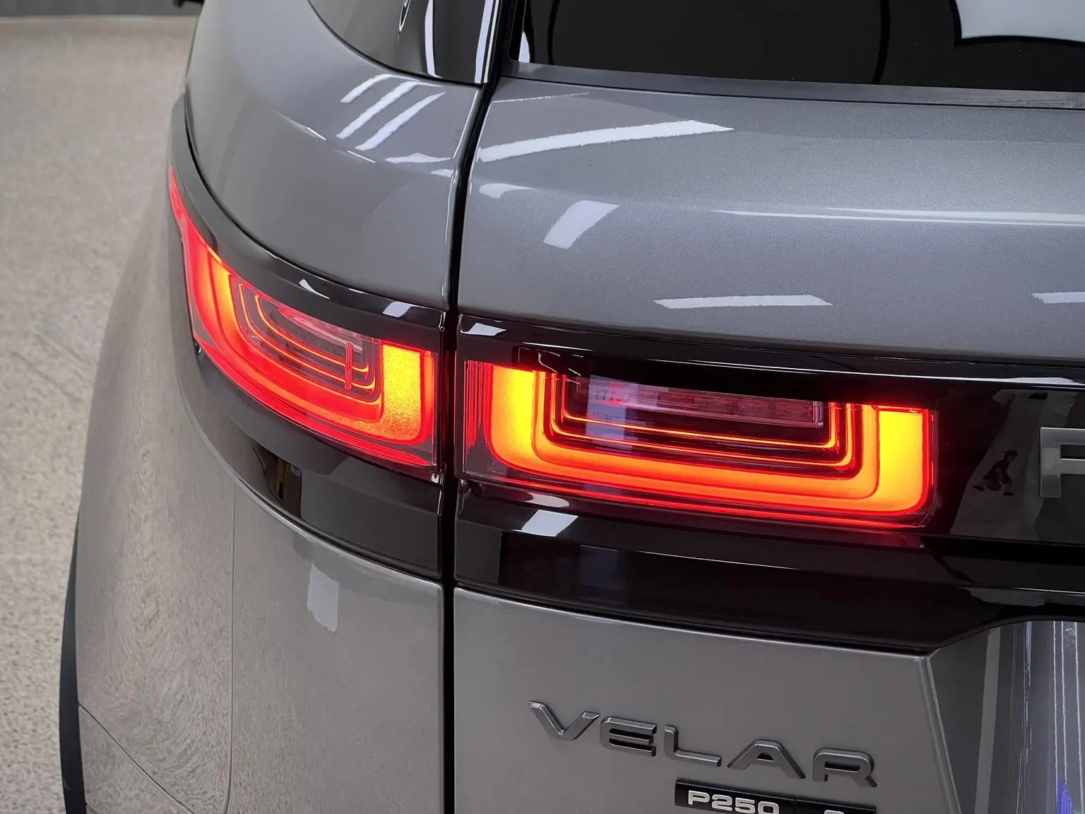 Land Rover Range Rover Star 2020 P250 R-DYNAMIC S