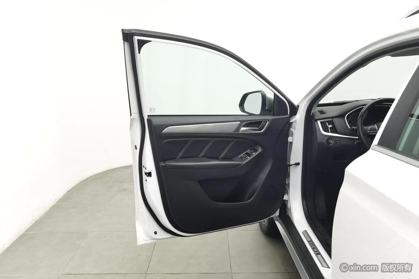 Roewe RX5 2020 20T Auto 4G Connected Flagship