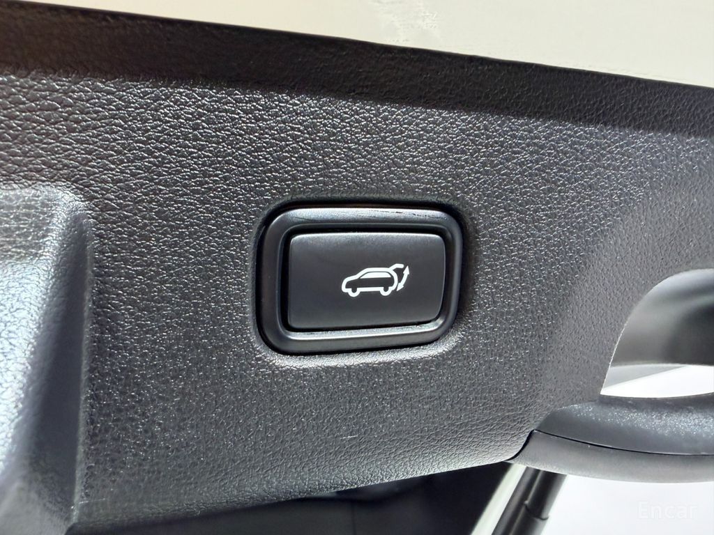 Kia Sportage 5th generation hybrid signature 2WD 2024