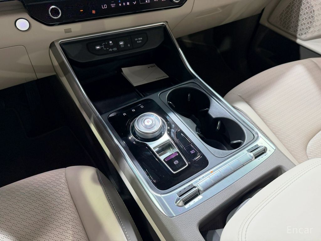 Kia The New Carnival 4th generation HEV 7-seater Signature 2025