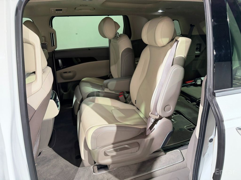 Kia The New Carnival 4th generation HEV 7-seater Signature 2025