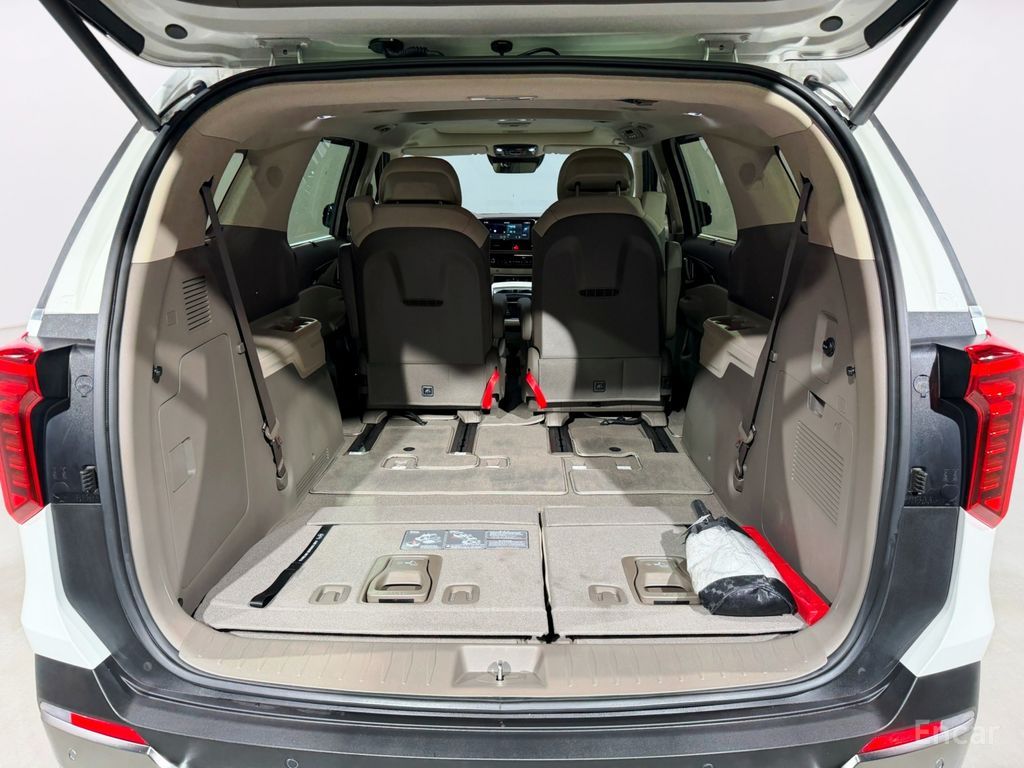 Kia The New Carnival 4th generation HEV 7-seater Signature 2025