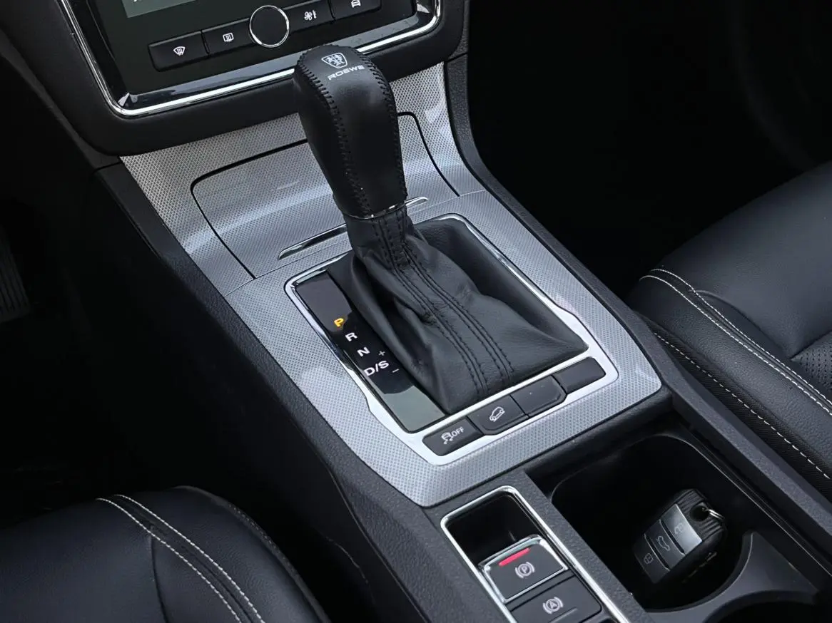 Roewe RX5 2020 20T Auto 4G Connected