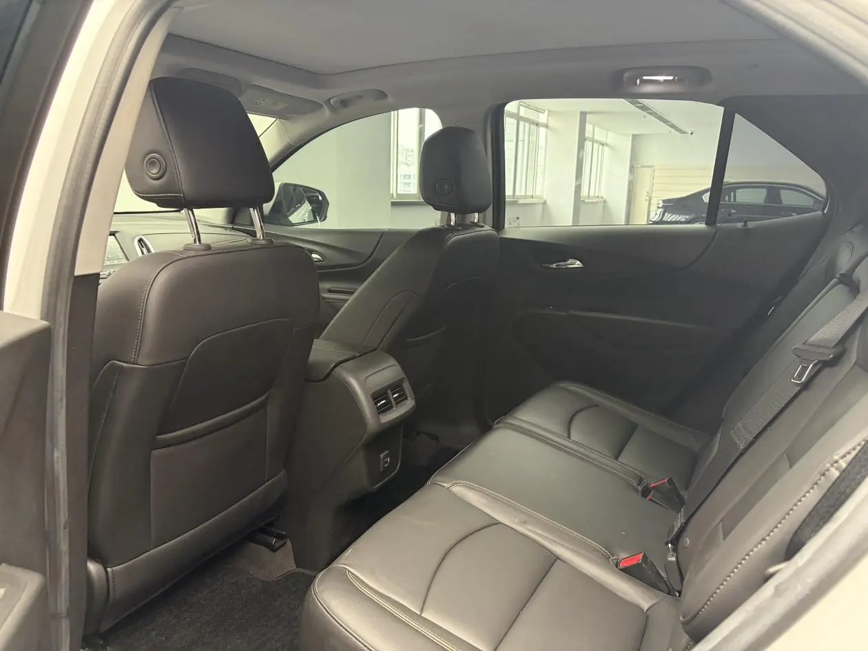 Chevrolet Equinox 2019 535T Auto China VI