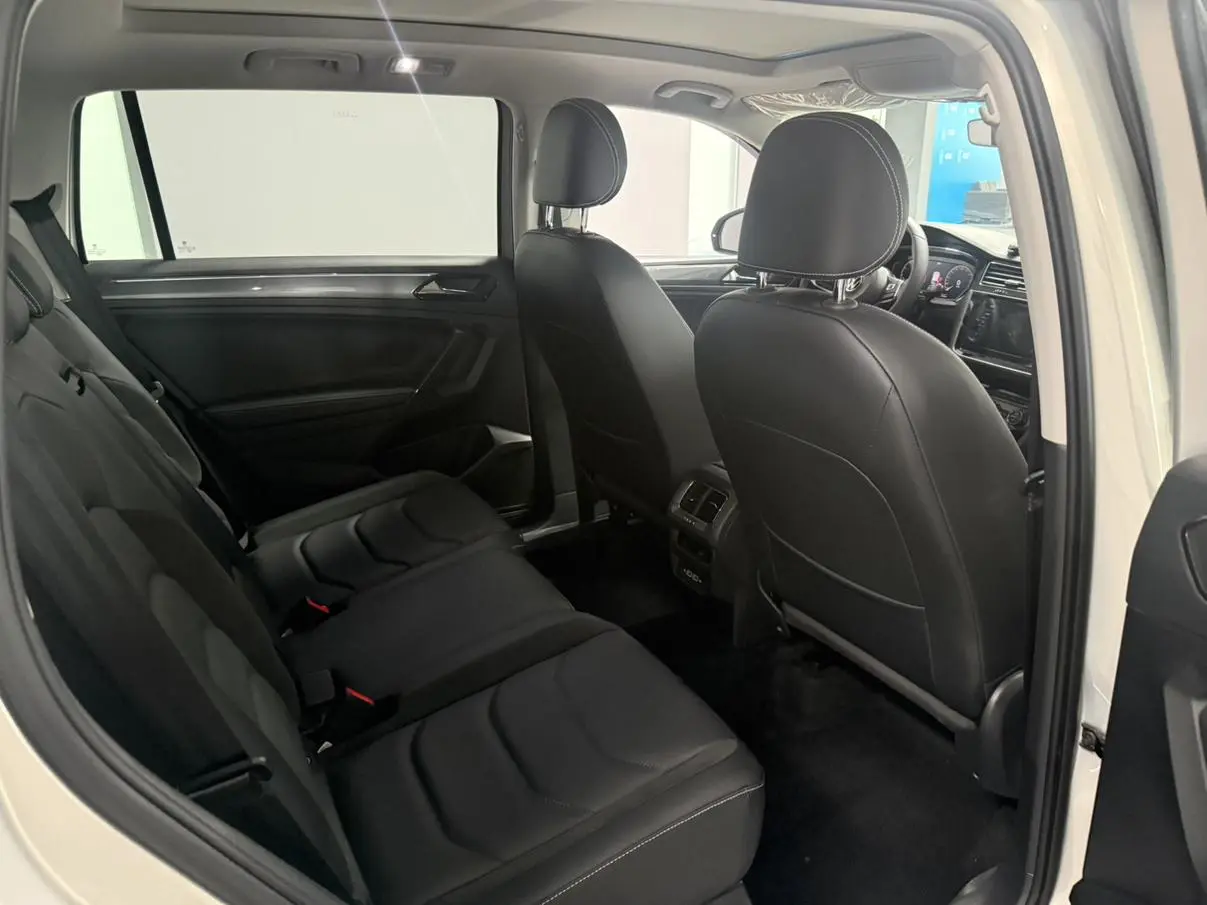 Volkswagen Tiguan L 2021 330TSI Auto 2WD R-Line Premium Enjoy