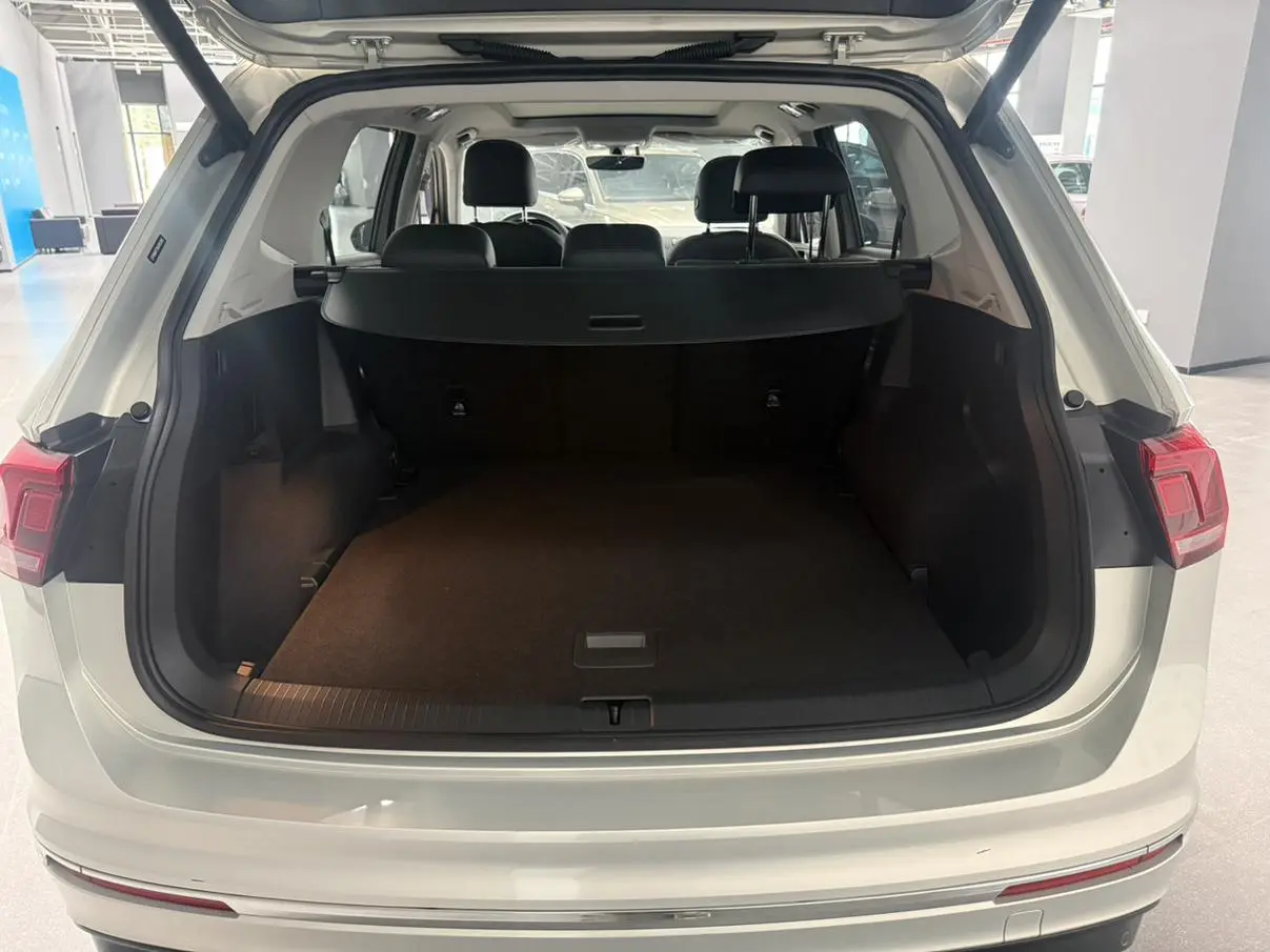 Volkswagen Tiguan L 2021 330TSI Auto 2WD R-Line Premium Enjoy