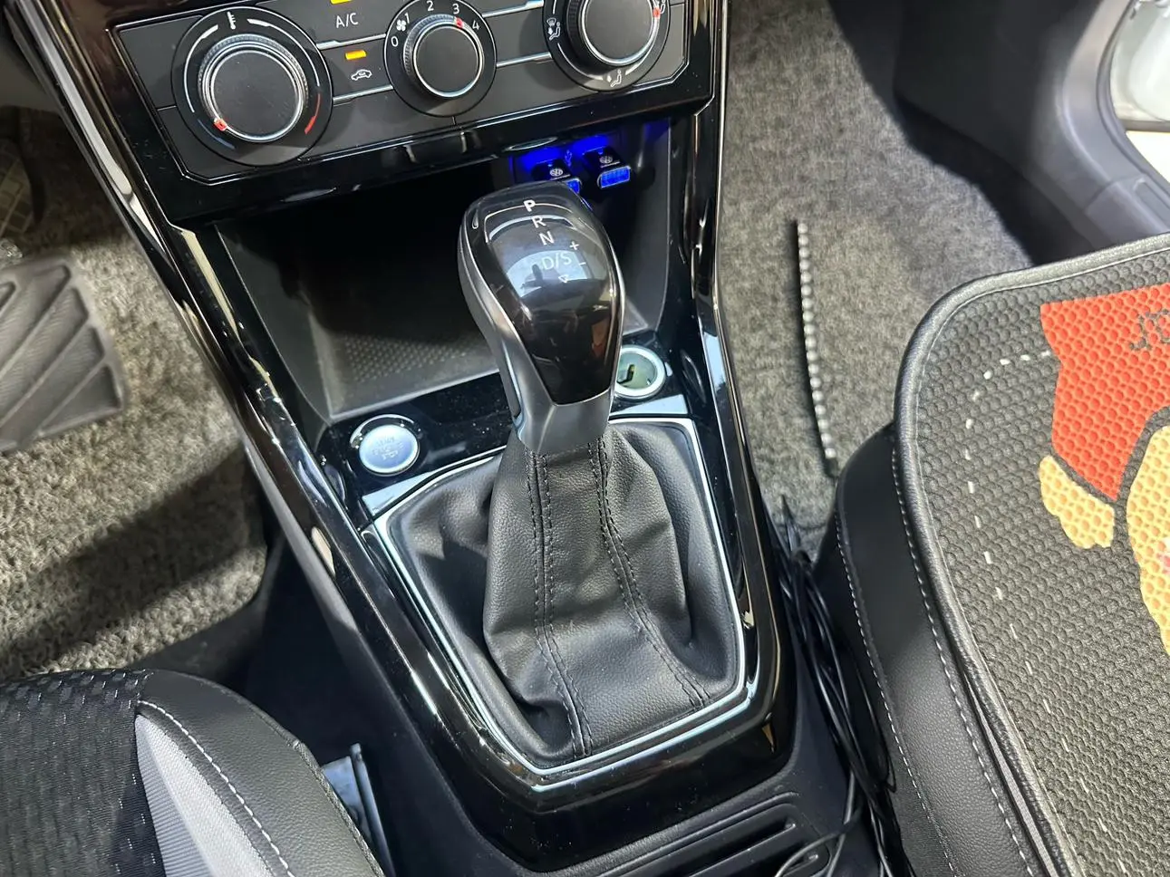 Volkswagen 2021 1.5L Auto 30 Anniversary Commemorative