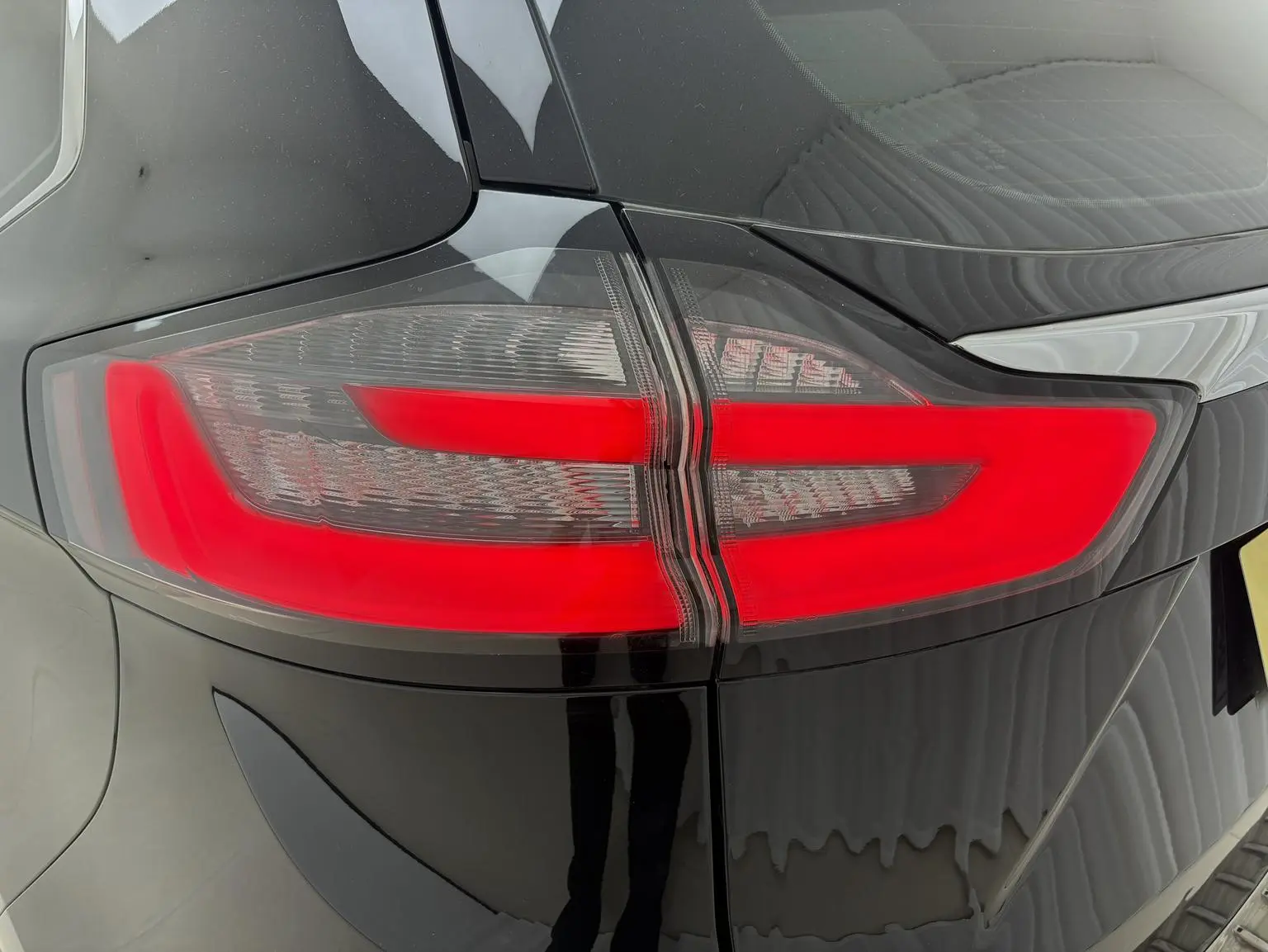 Ford Edge 2021 PLUS EcoBoost 245 2WD Sharp 5 seat