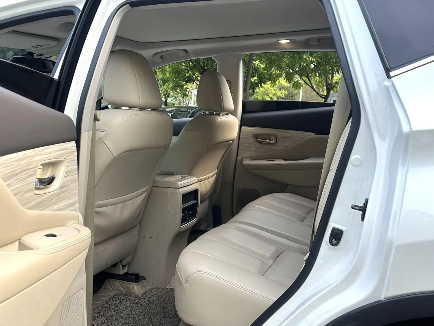 Nissan Murano 2019 2.5L XL 2WD Smart Connected Luxury China VI