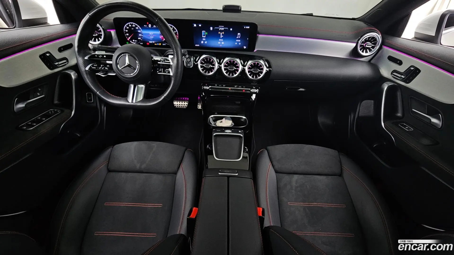 Mercedes-Benz CLA-Class CLA250 4MATIC 2023