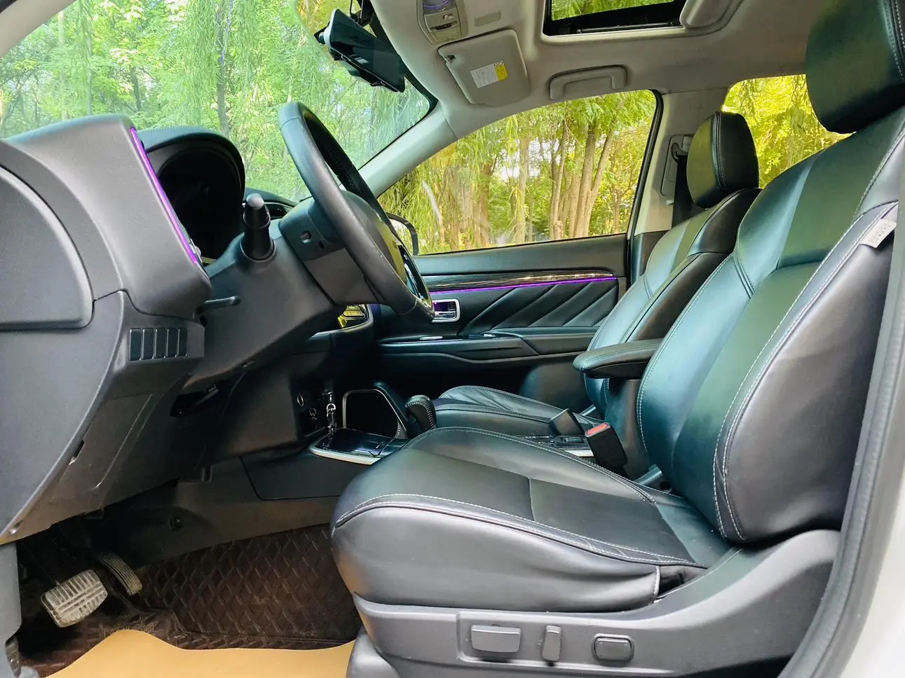 Mitsubishi Outlander 2020 2.0L 2WD Delight 7 seat