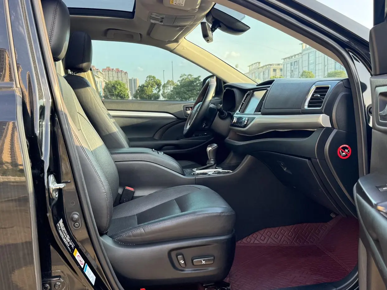 Toyota Highlander 2018 2.0T 4WD Luxury 7 seat China VI
