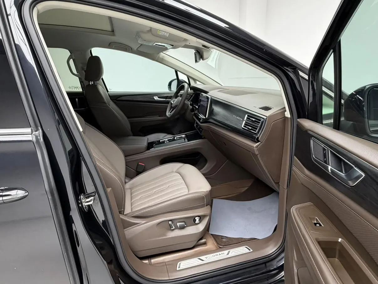 Volkswagen Viloran 2024 380TSI Premium