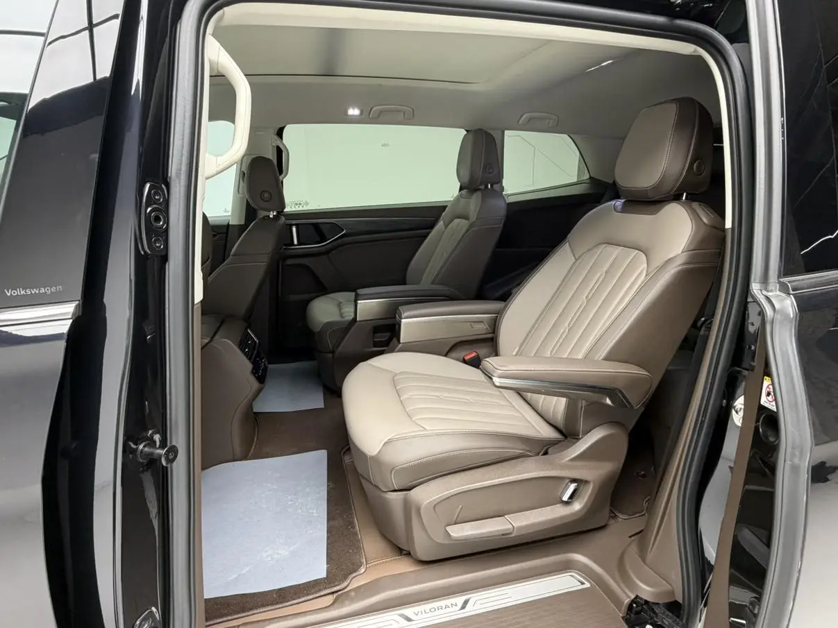 Volkswagen Viloran 2024 380TSI Premium