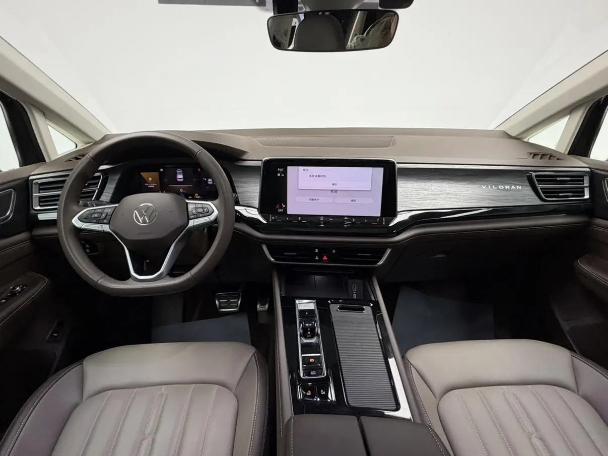 Volkswagen Viloran 2024 380TSI Premium