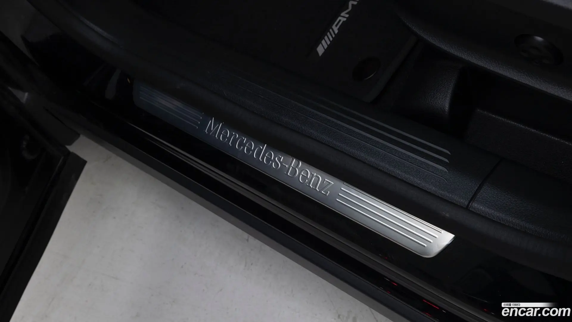 Mercedes-Benz GLA-Class GLA250 4MATIC 2023