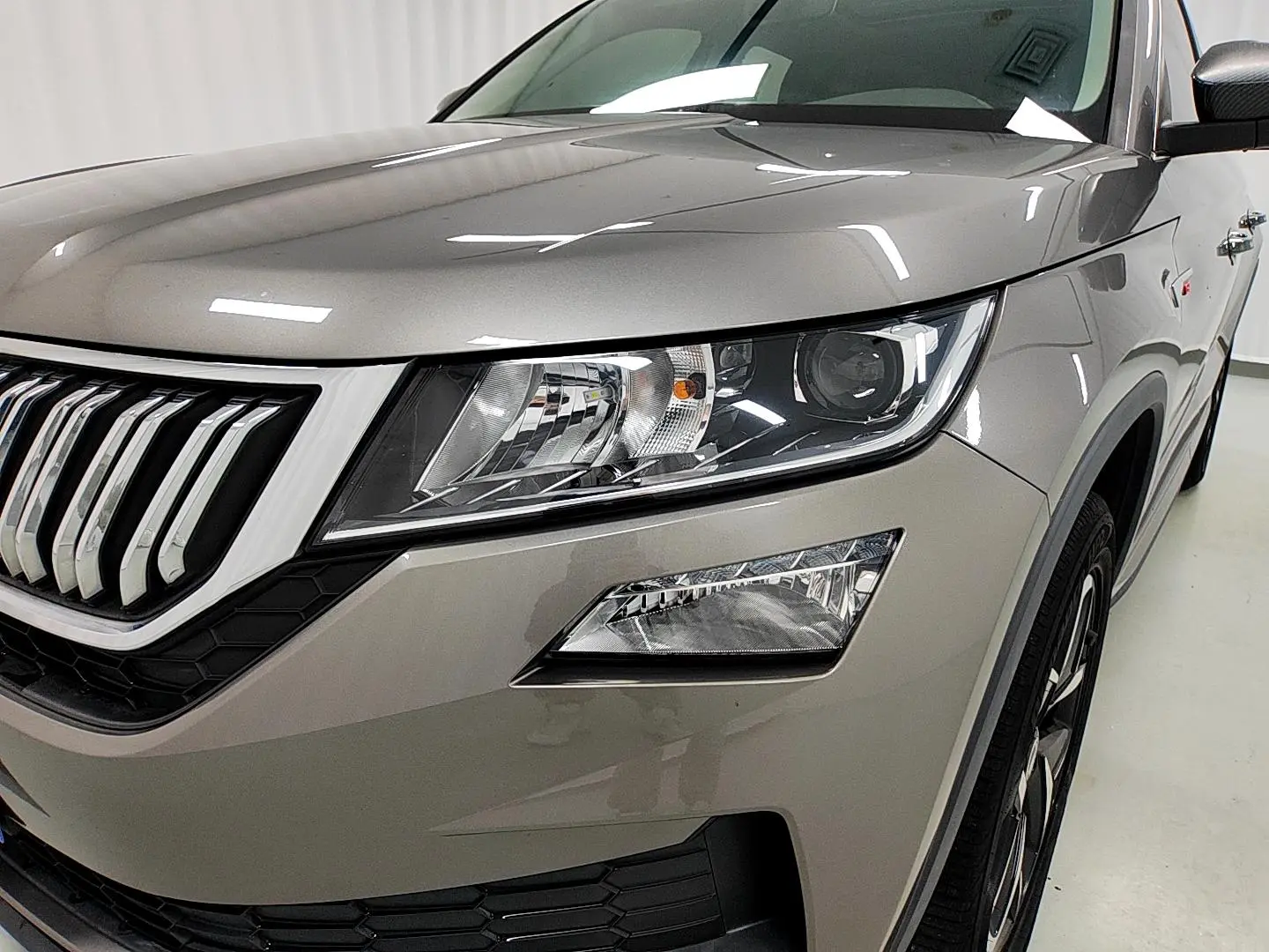Skoda GT 2019 TSI330 2WD Comfort China V