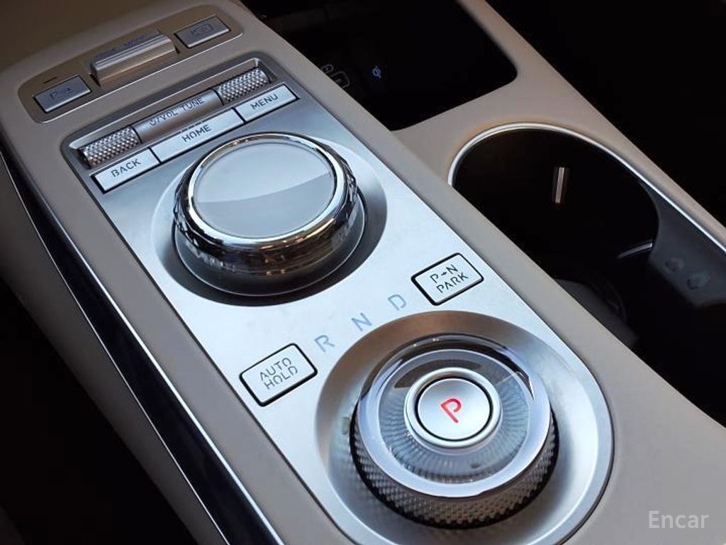 Genesis GV70 2.2 Diesel 2WD 2024