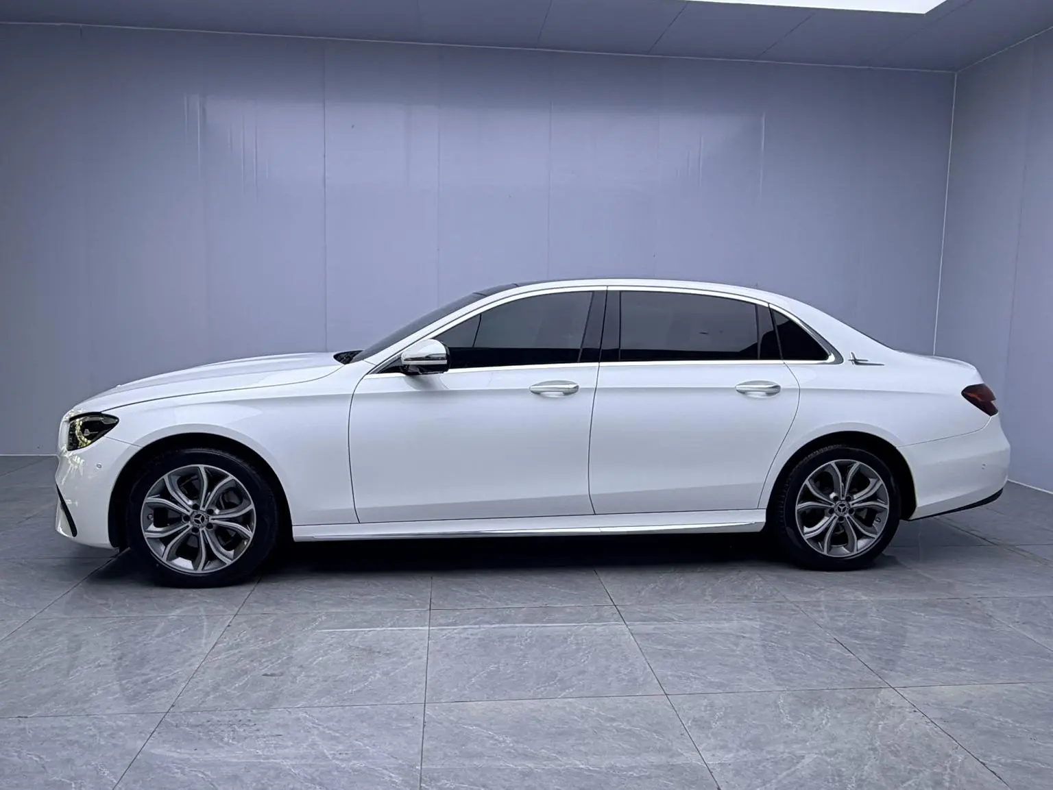Mercedes-Benz E Class 2022 2nd Facelift E 300 L Fashion Sport Sedan
