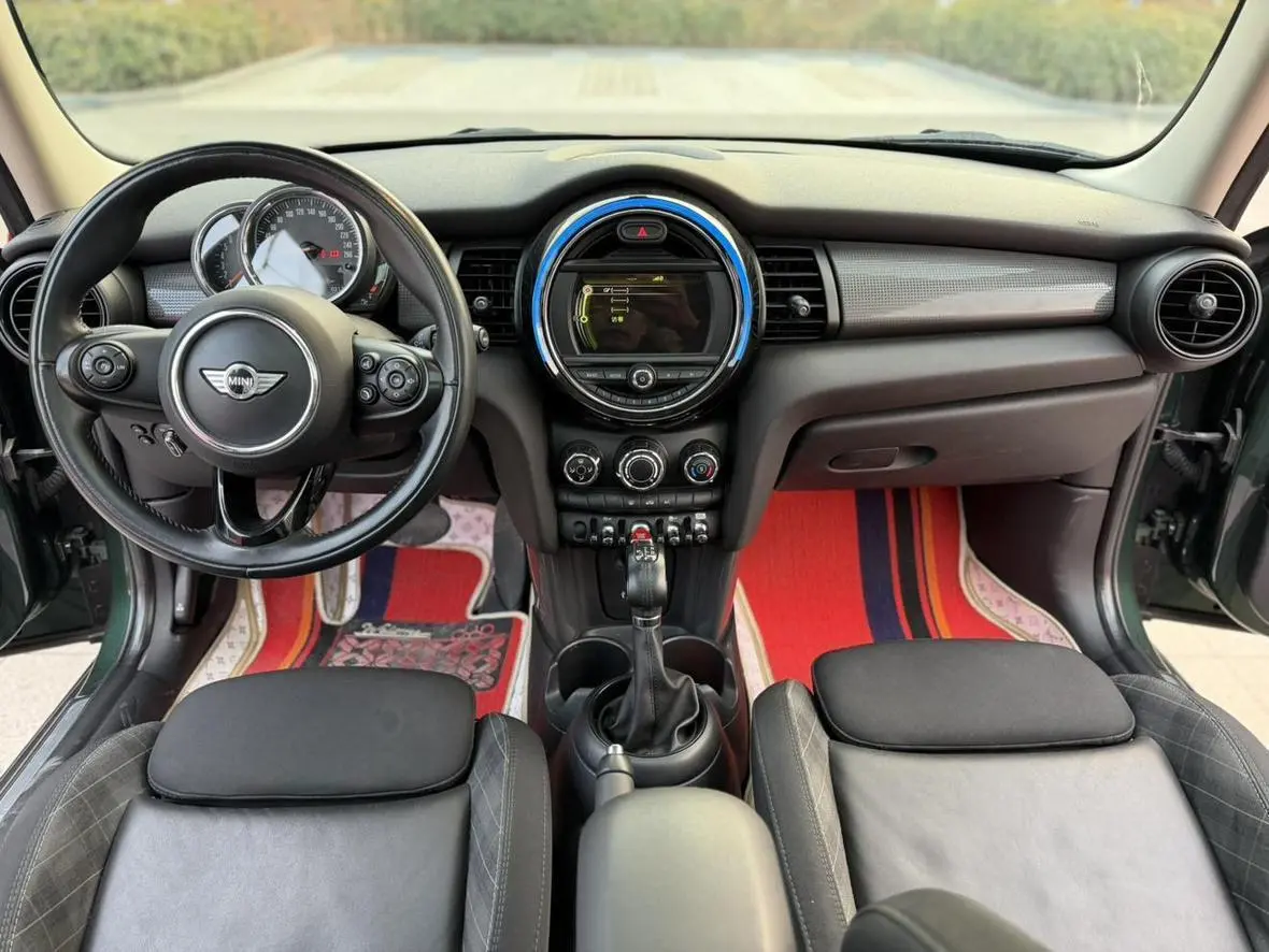 MINI MINI 2018 1.5T COOPER Classic 5