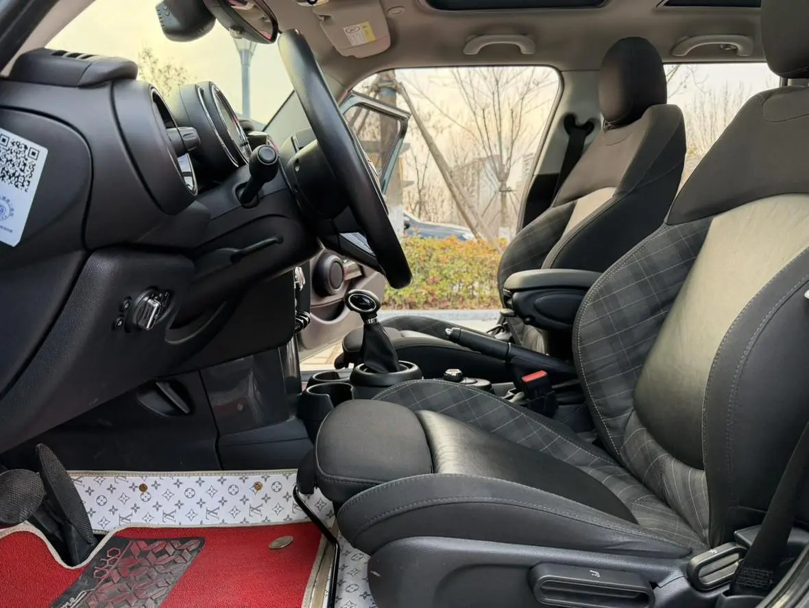 MINI MINI 2018 1.5T COOPER Classic 5
