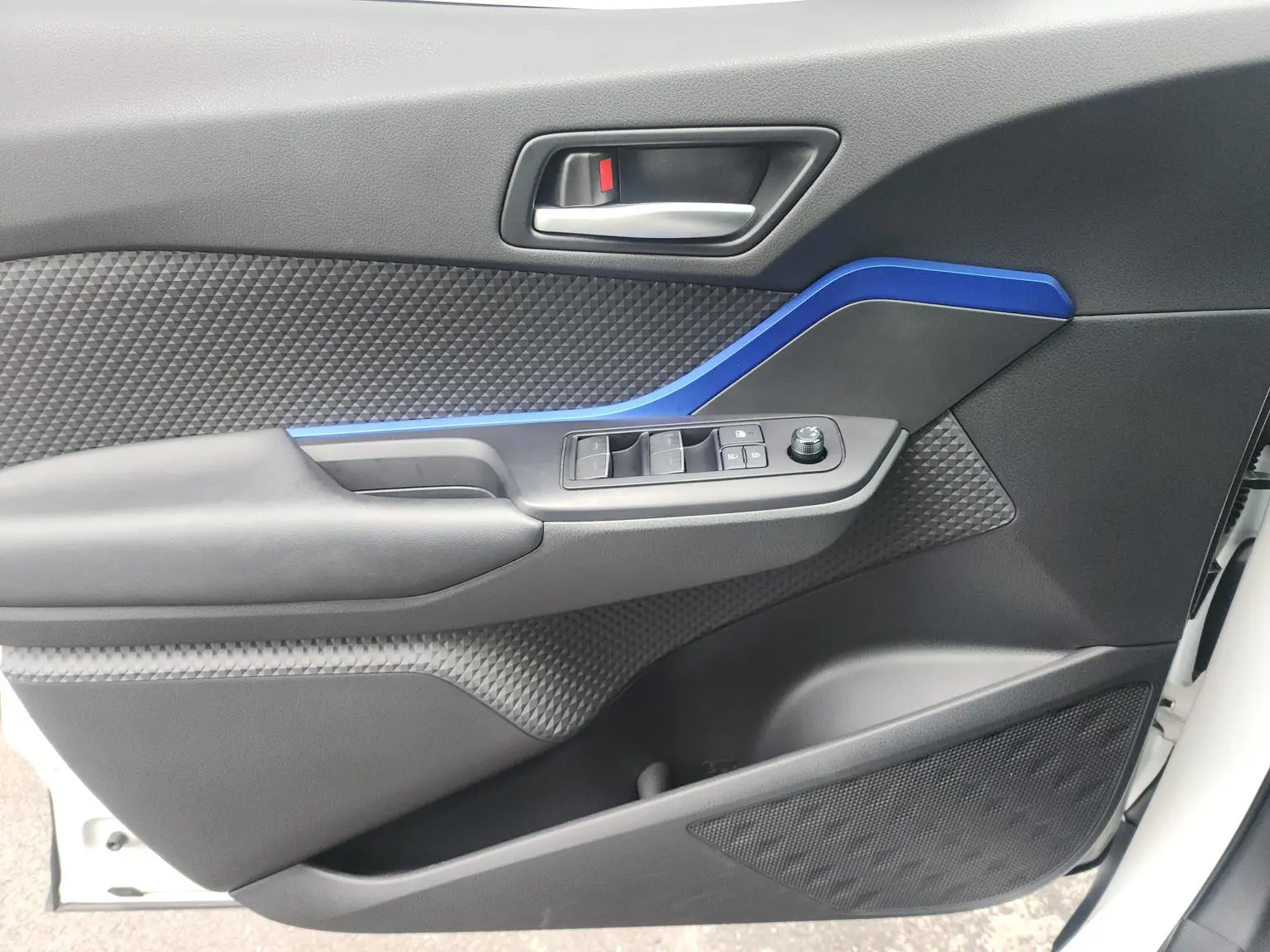 Toyota C-HR 2023 2.0L Comfort
