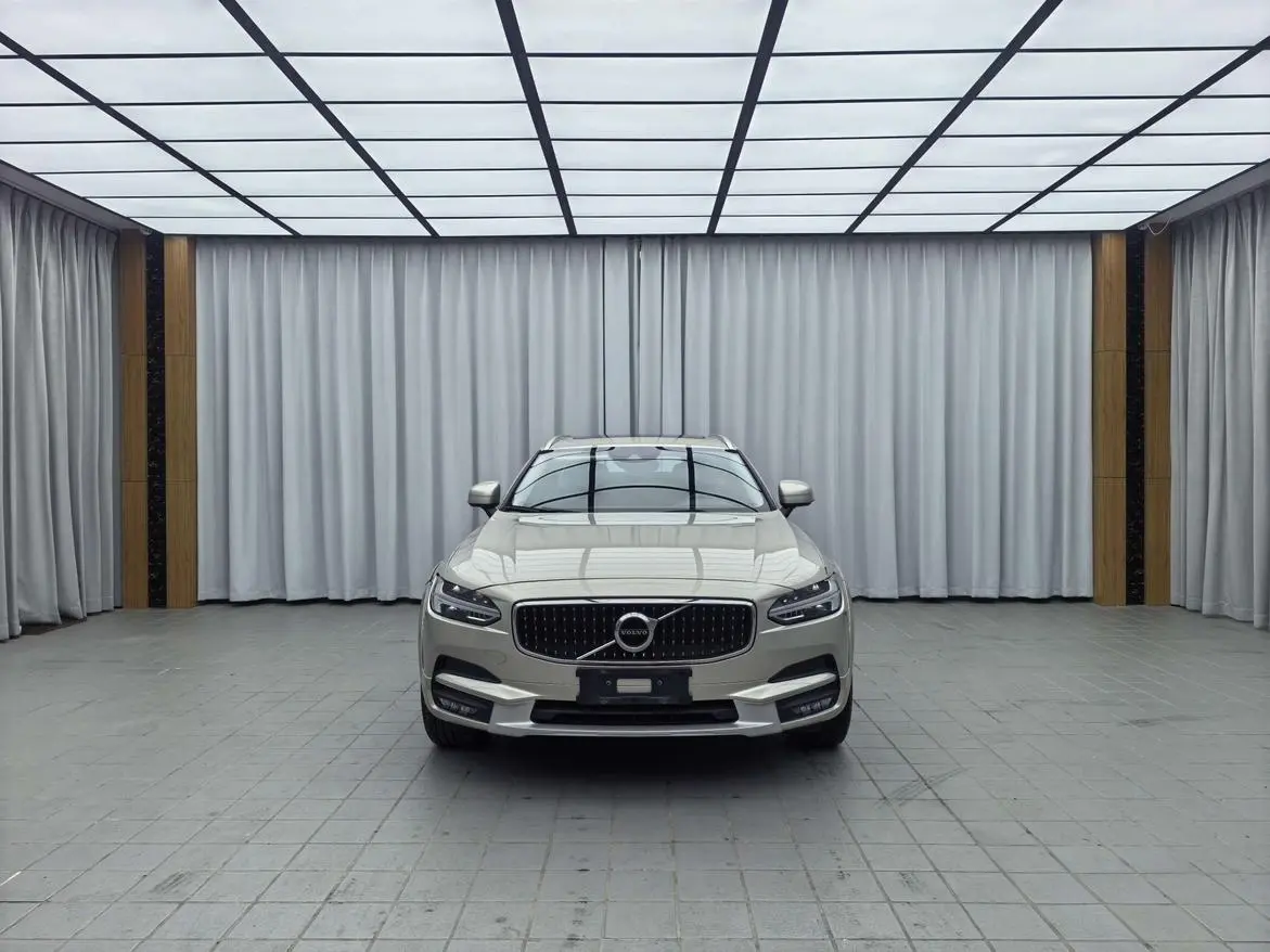 Volvo V90 2019 Cross Country T5 AWD Vision China V