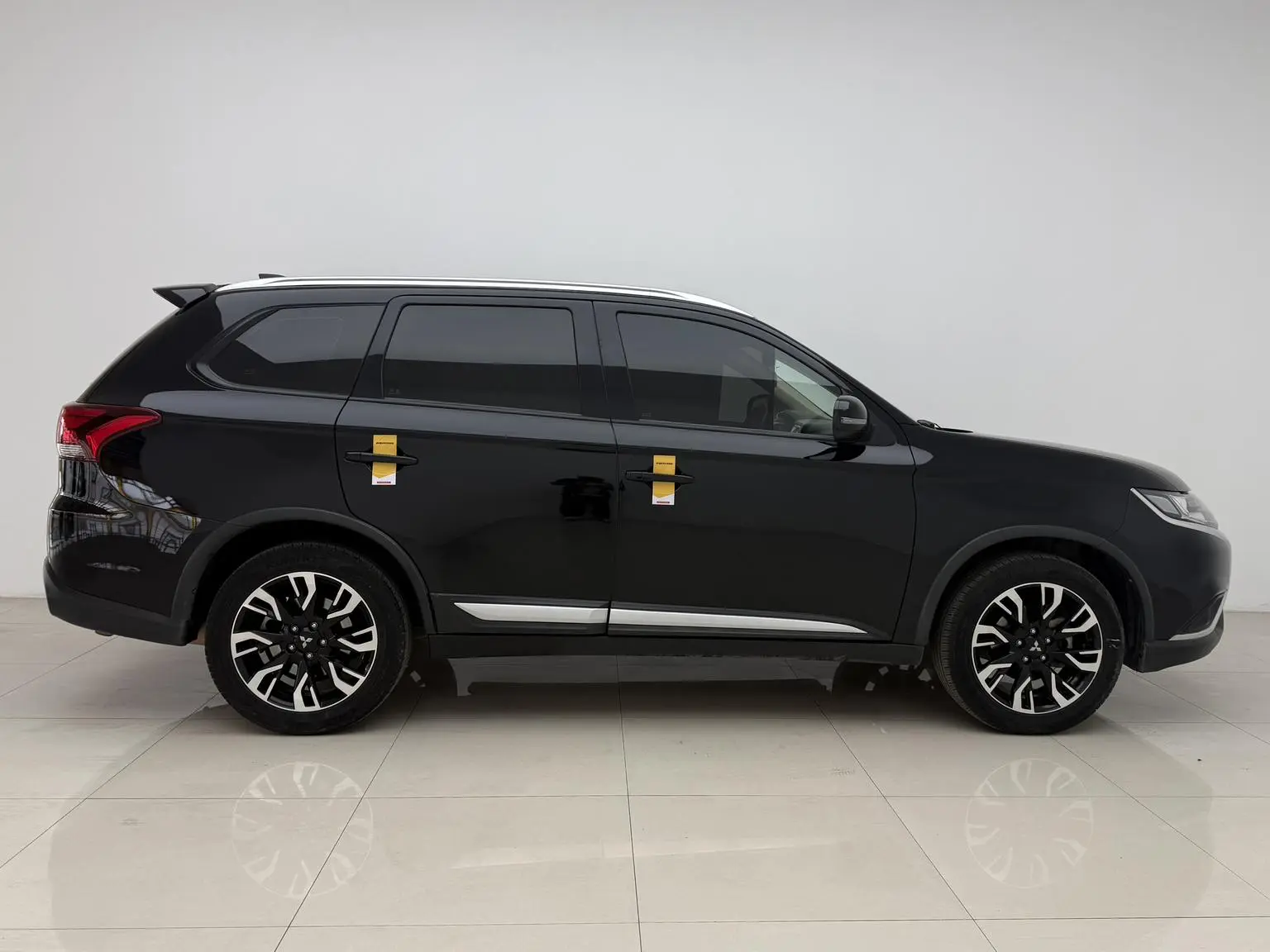 Mitsubishi Outlander 2020 2.0L 2WD Delight 5 seat