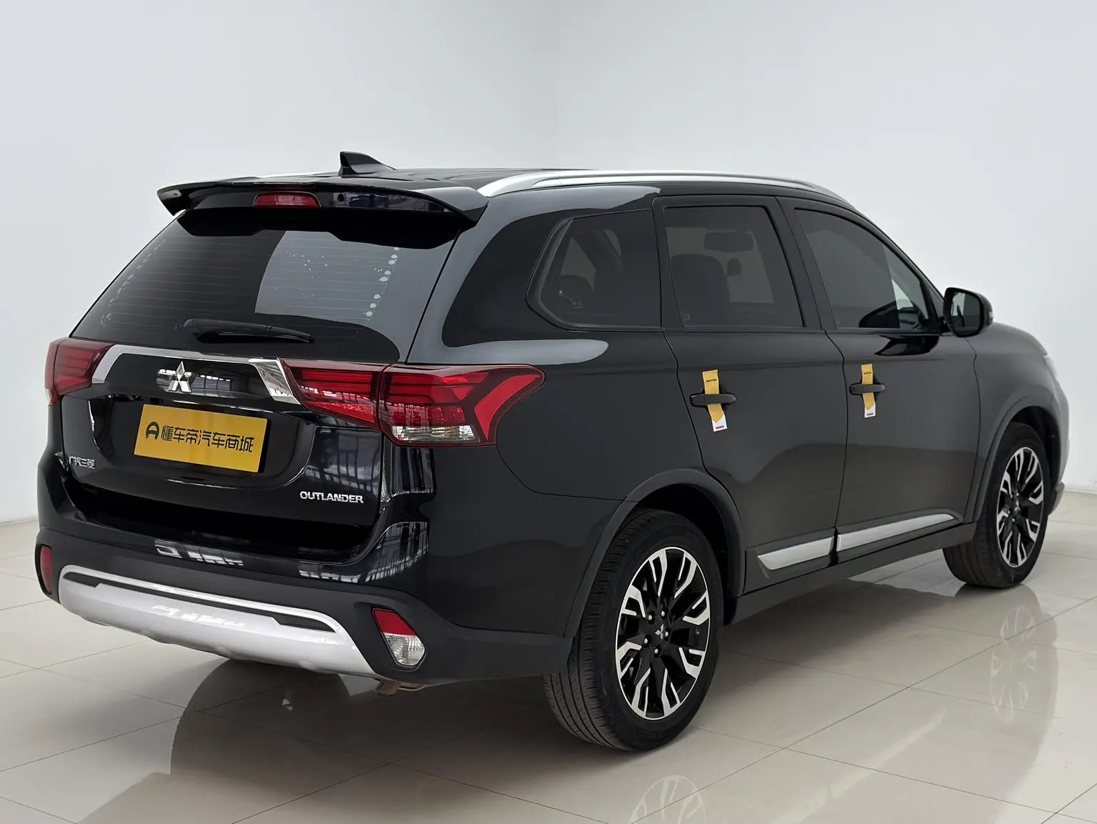 Mitsubishi Outlander 2020 2.0L 2WD Delight 5 seat