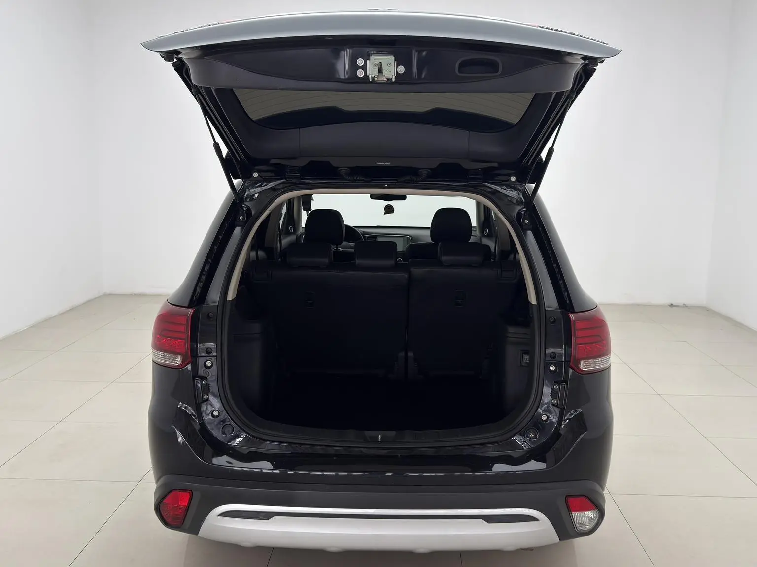 Mitsubishi Outlander 2020 2.0L 2WD Delight 5 seat