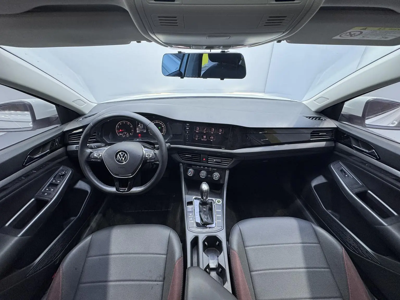 Volkswagen Bora 2021 1.5L Auto Comfort Smart Connected
