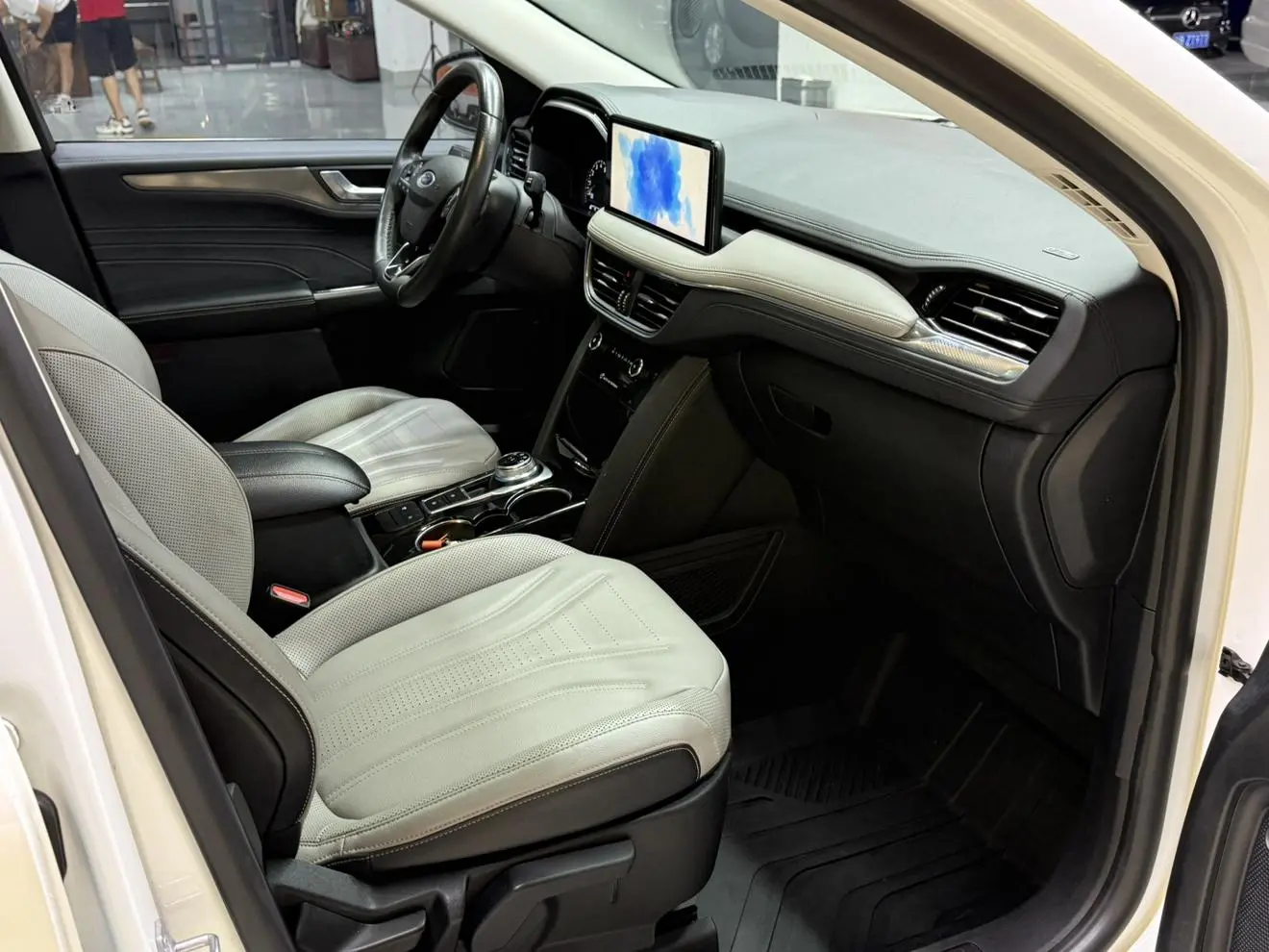 Ford Escape 2020 EcoBoost 245 2WD Shine
