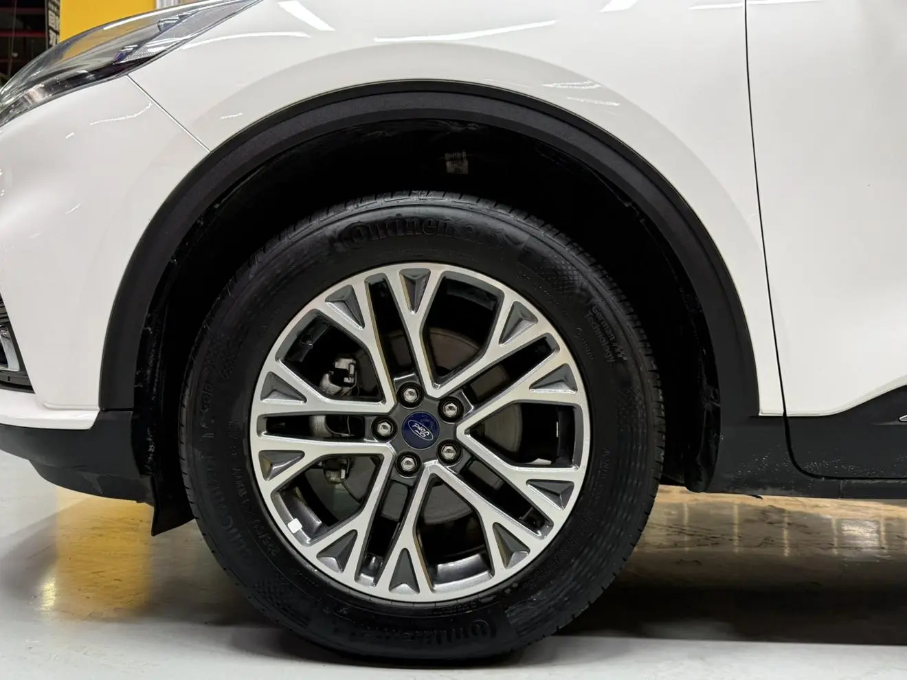 Ford Escape 2020 EcoBoost 245 2WD Shine
